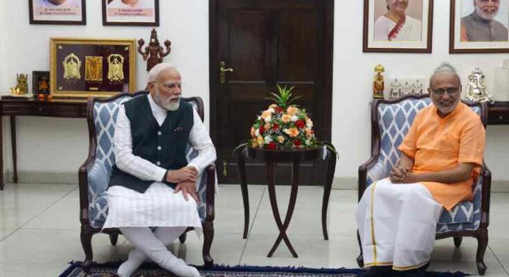 प्रधानमंत्री नरेंद्र मोदी और उपराष्ट्रपति चुने गए सी पी राधाकृष्णन साथ में | उपराष्ट्रपति चुनाव 2025 में बीजेपी की जीत | मोदी और राधाकृष्णन की मुलाकात